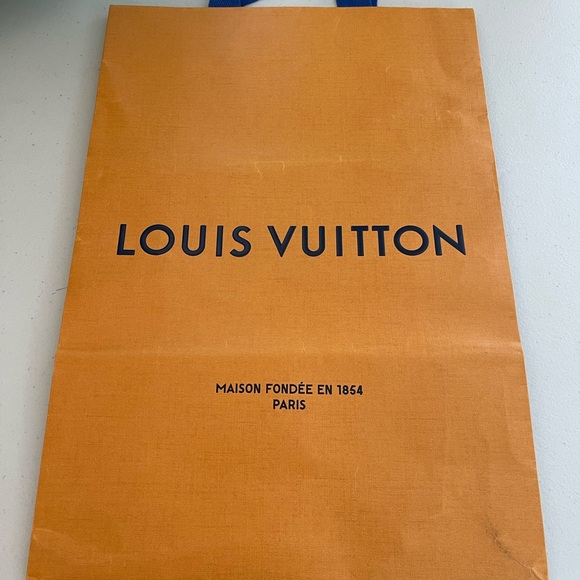 Louis Vuitton Empty Gift/Shopping Paper Bag 14X9X4 - Picture 2 of 8